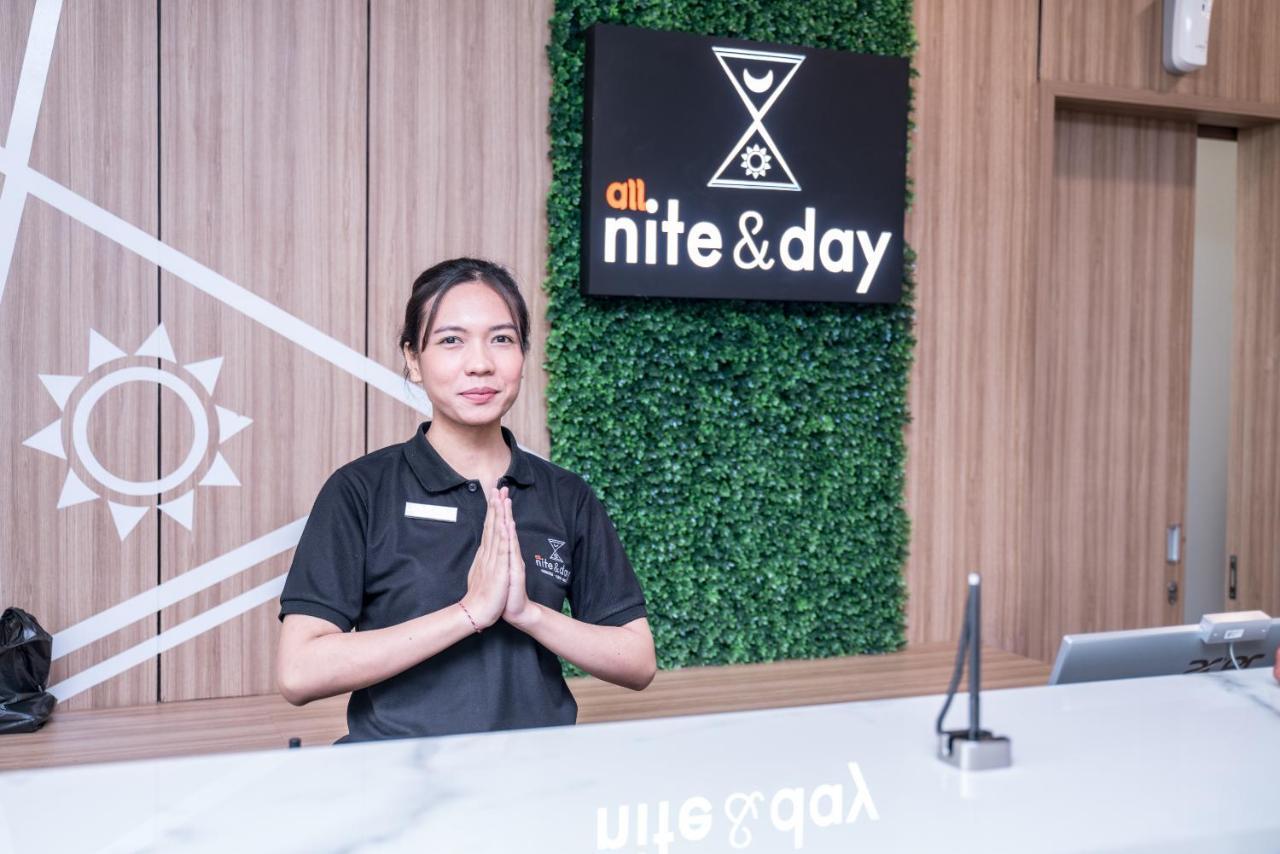 All Nite & Day Kebon Jeruk Jakarta Ngoại thất bức ảnh
